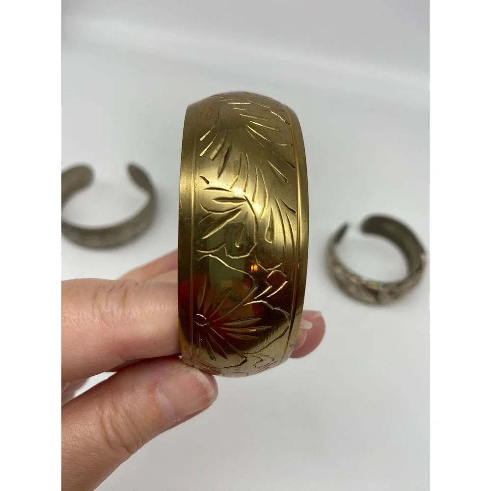 Set of 3 Vintage Boho Cuff Bracelets‎ Ornate Floral Leaf Gold Tone Silver Tone